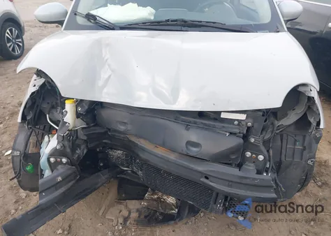 2017 Fiat 500 Pop z USA, uszkodzony, nr VIN 3C3CFFKR6HT535573